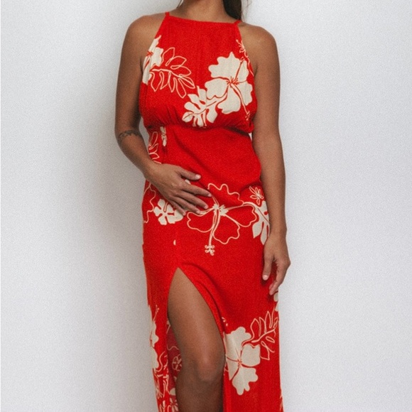 Tropical Red Floral Women's Dress - Picture 3 of 4